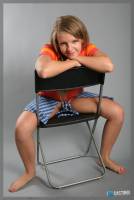 [Image: max2jtkzk59p_t.jpg]