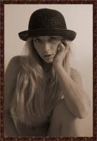 [Image: mwcal74y7an3_t.jpg]